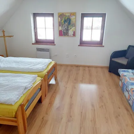 Ema Feriehus Špania Dolina